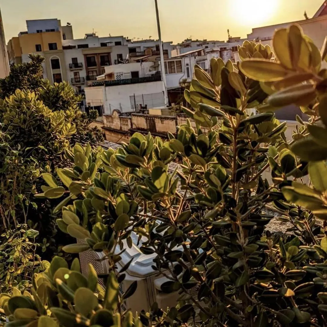 Guest house Quiet Double Ensuite Room Sliema