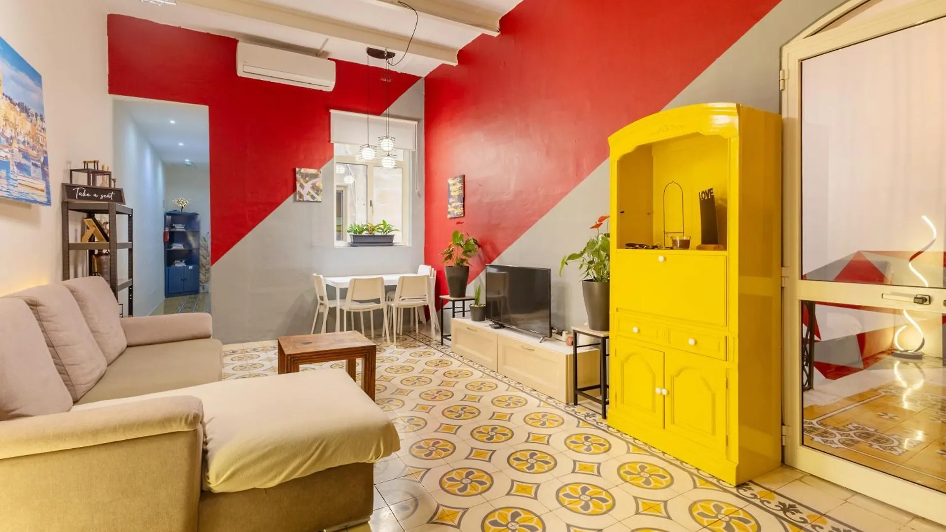 Quiet Double Ensuite Room Sliema