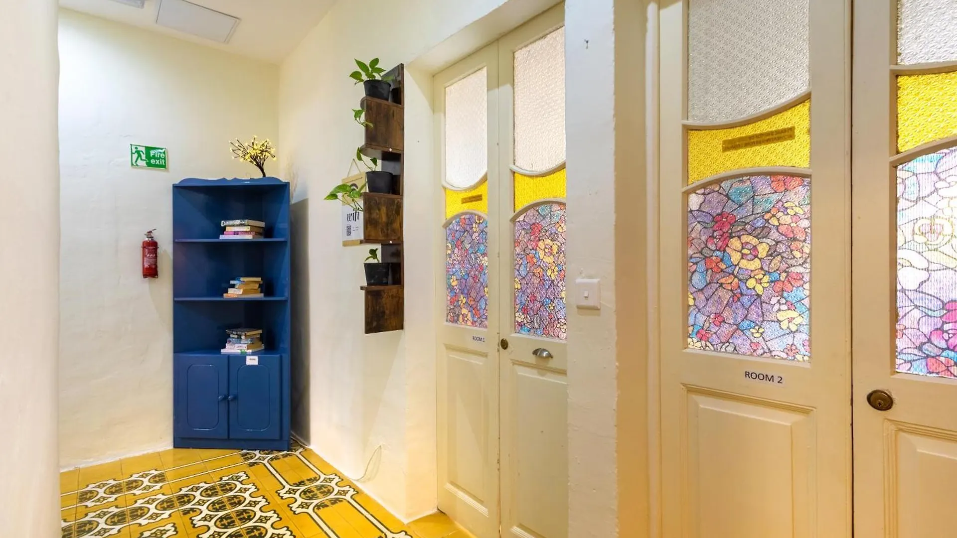 Quiet Double Ensuite Room Sliema Guest house