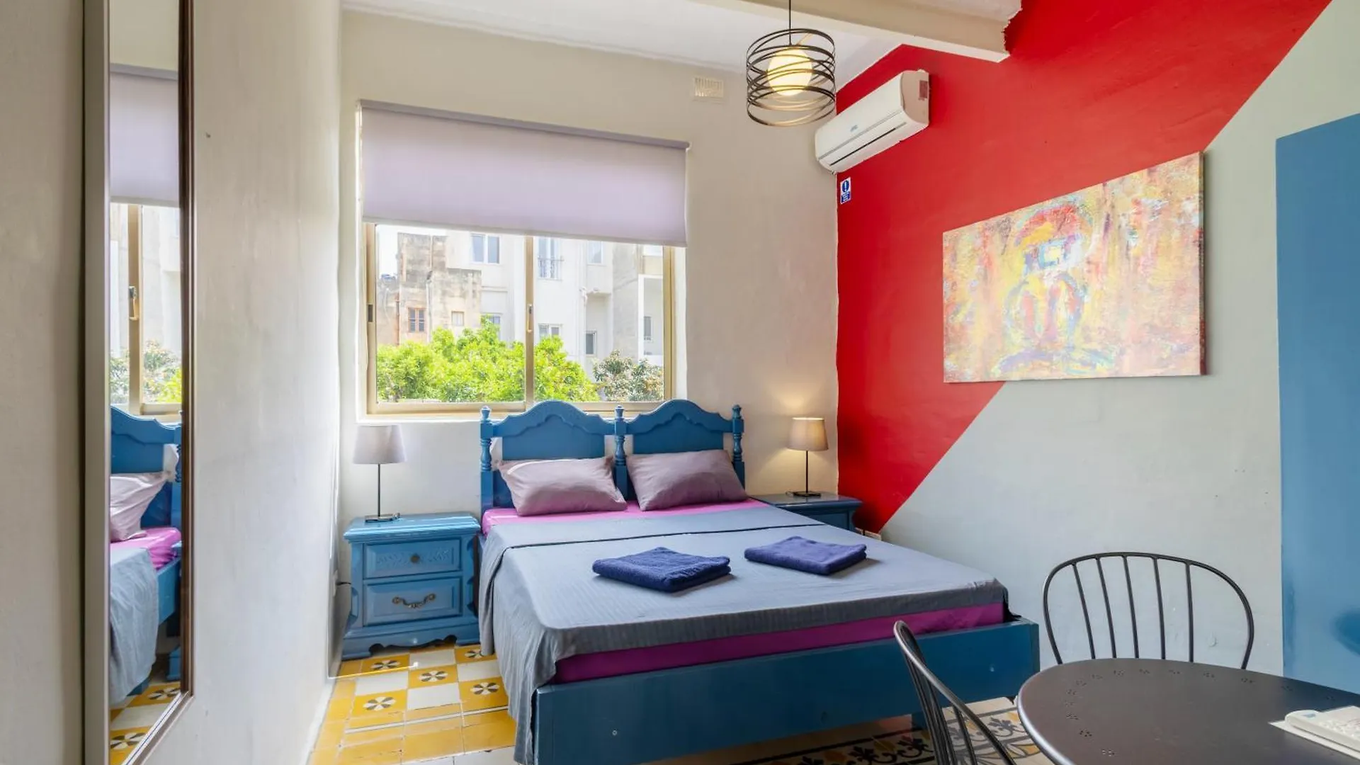 Quiet Double Ensuite Room Sliema